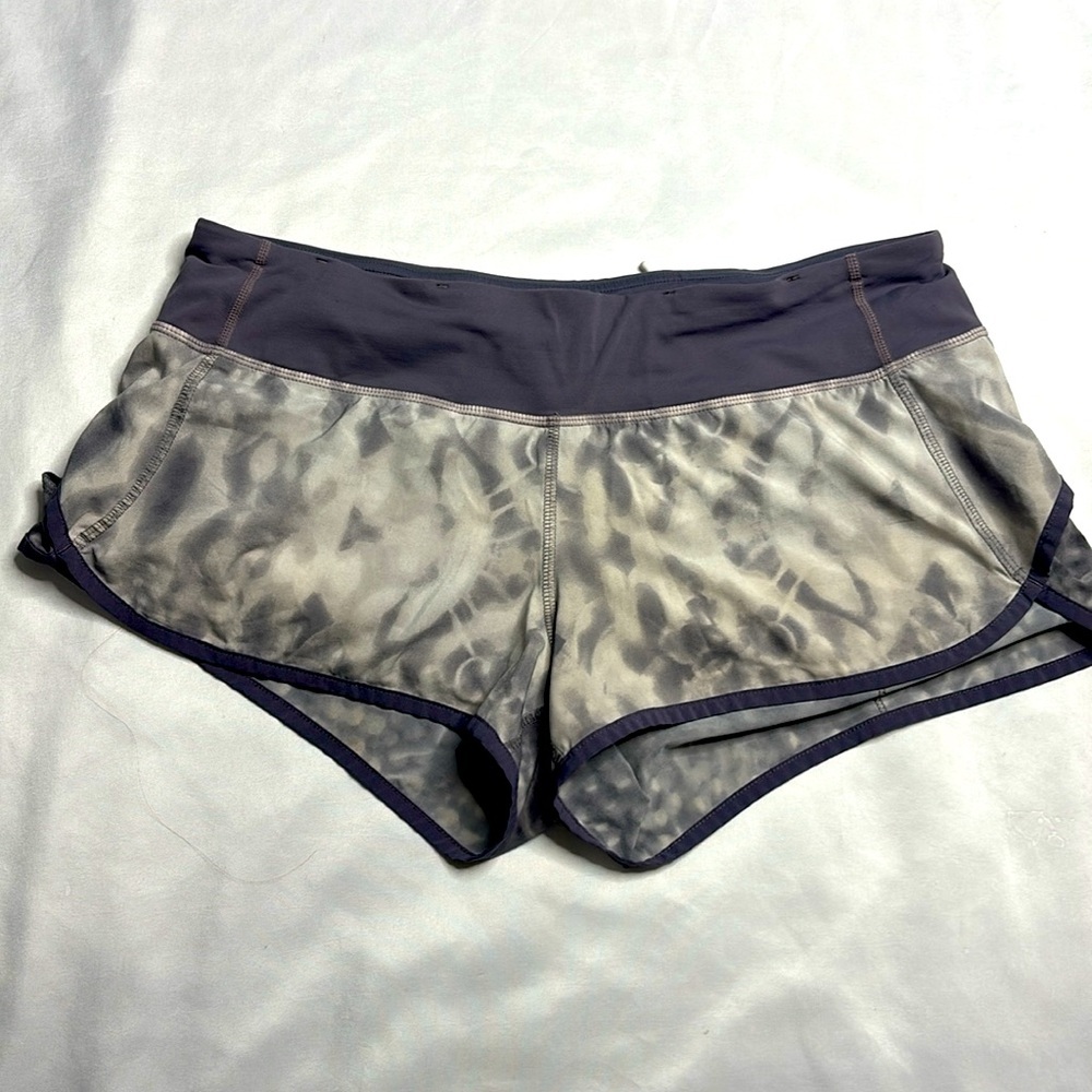 Lululemon Speed Up Shorts 2.5”